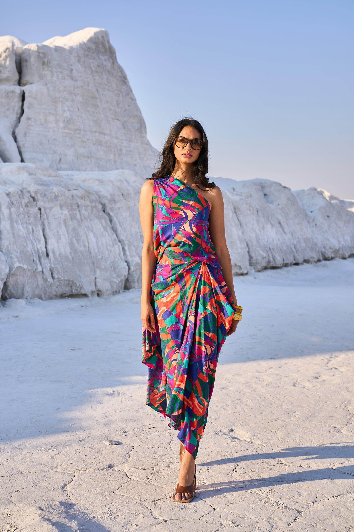 ABSTRACT PRINTED DRAPE SKIRT - dash and dot