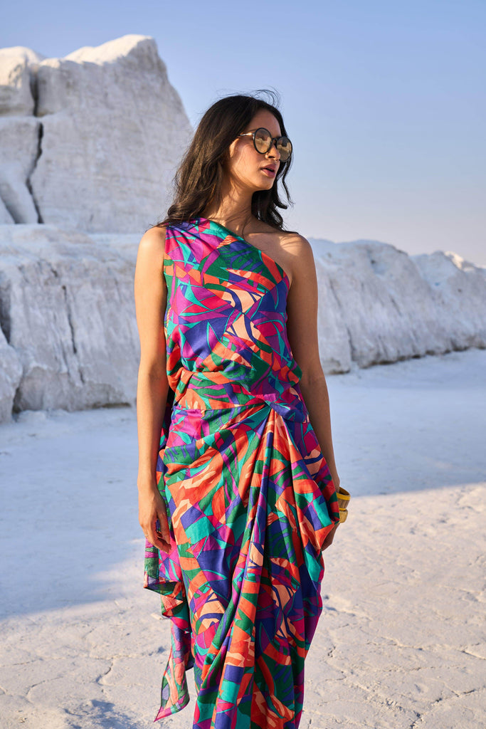 ABSTRACT PRINTED DRAPE SKIRT - dash and dot dash and dot