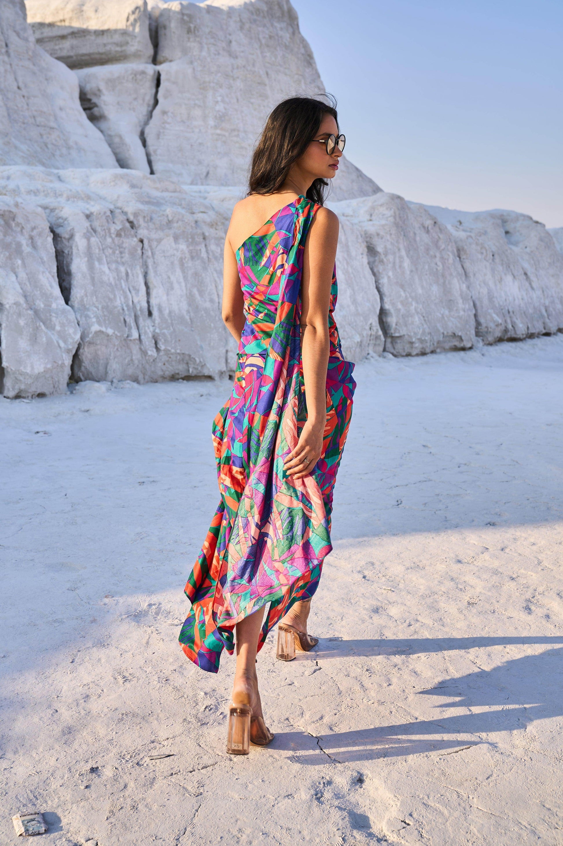 ABSTRACT PRINTED DRAPE SKIRT - dash and dot