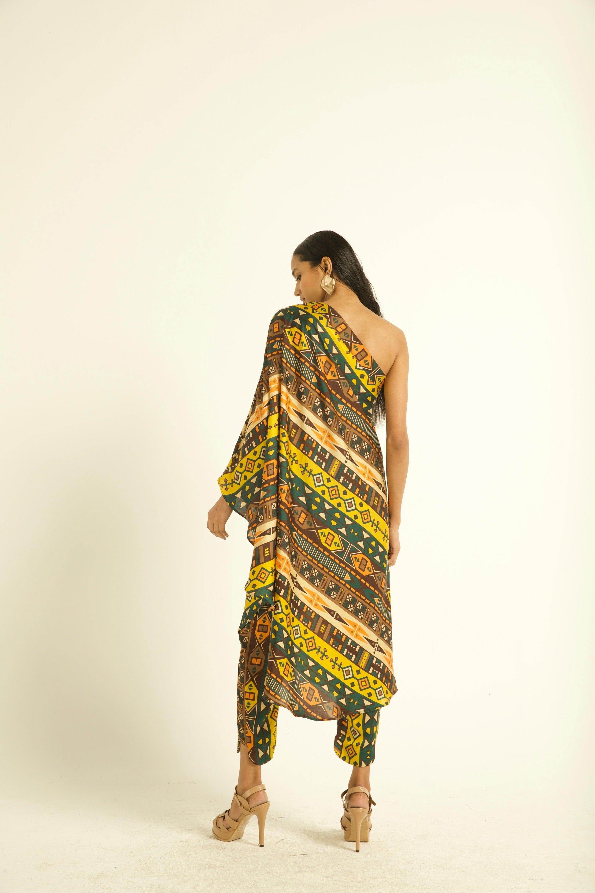 ONE SHOULDER PRINTED SET - dash and dot