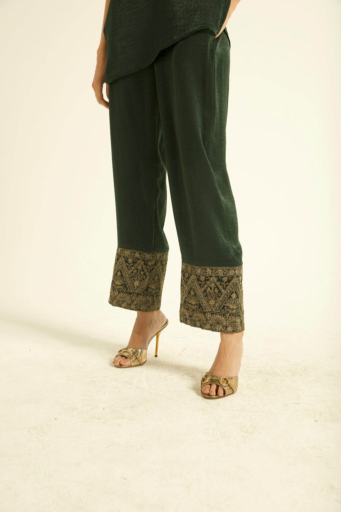 EXPOSED SHOULDER EMBROIDERED SET - dash and dot dash and dot