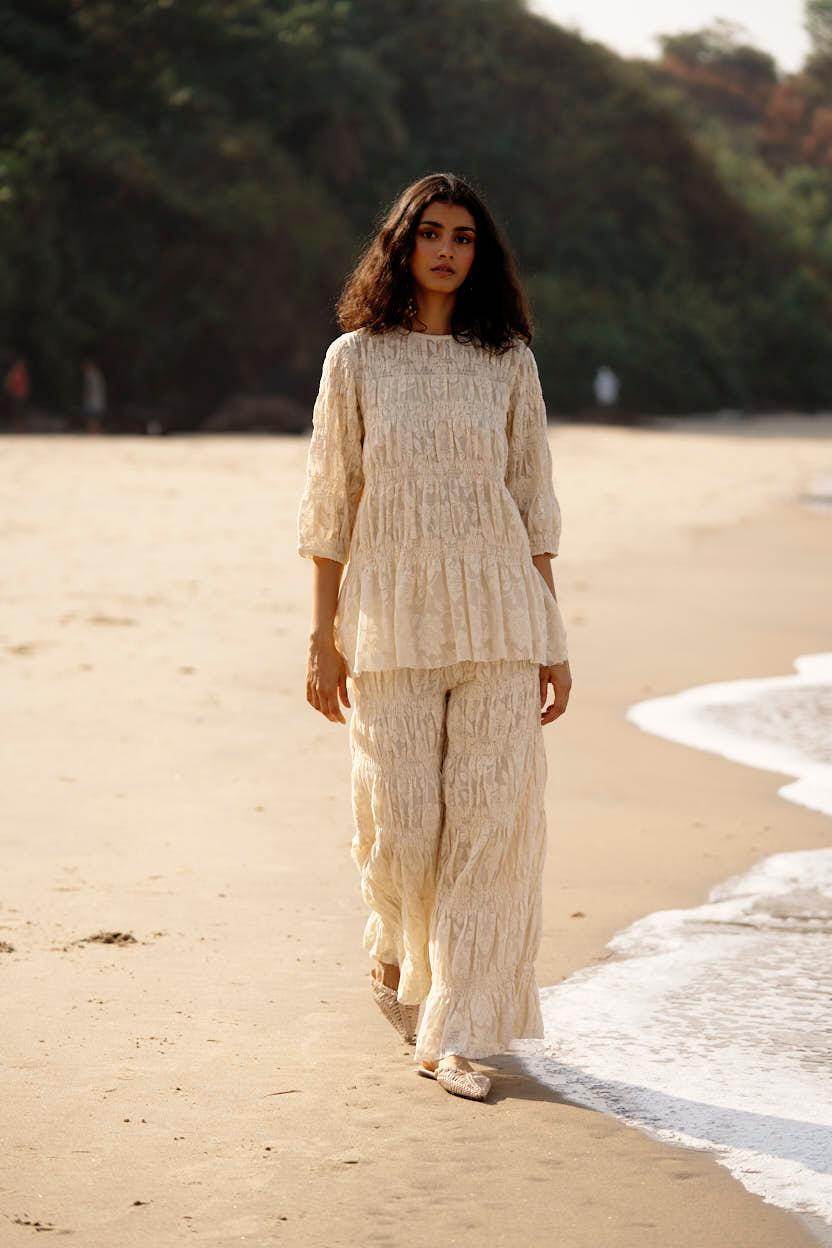 ALLOVER RUCHED LACE PANT - dash and dot