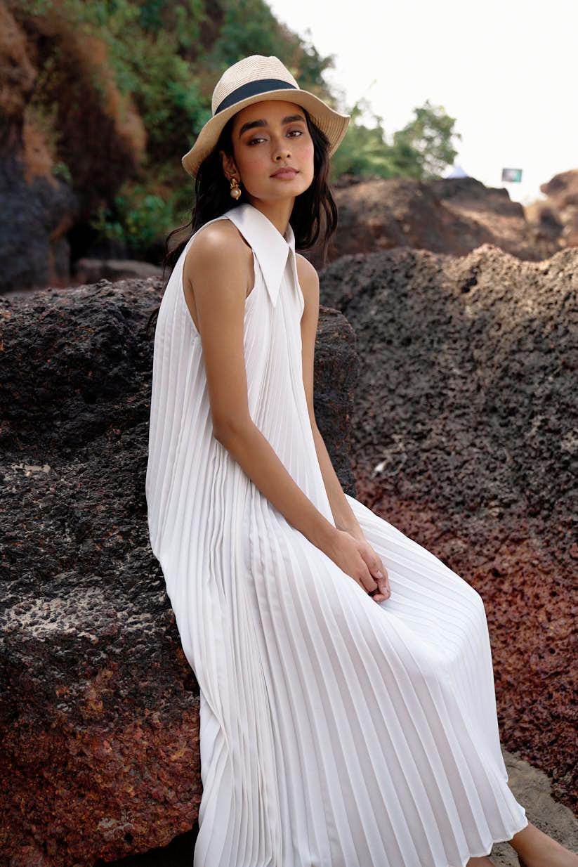 Dash and Dot - WHITE PLEATED DRESS | Online Store dash and dot Dash and Dot - WHITE PLEATED DRESS | Online Store dash and dot