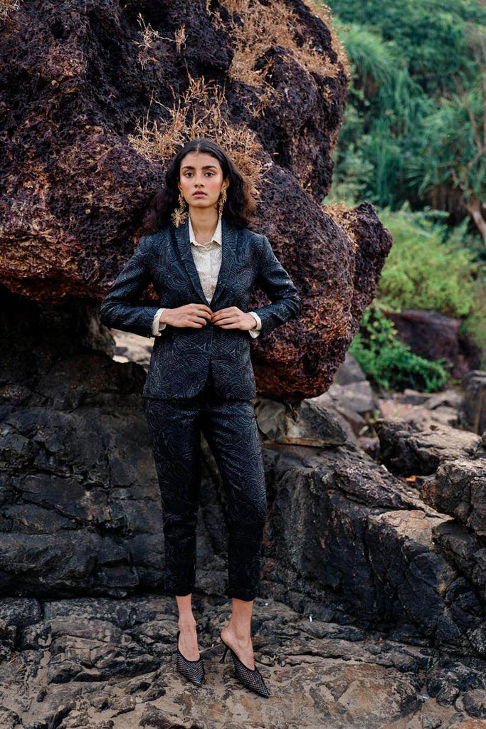 BLACK BROCADE BLAZER - dash and dot dash and dot