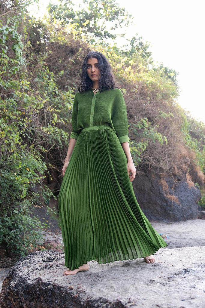 GREEN PLEATED SKIRT - dash and dot dash and dot