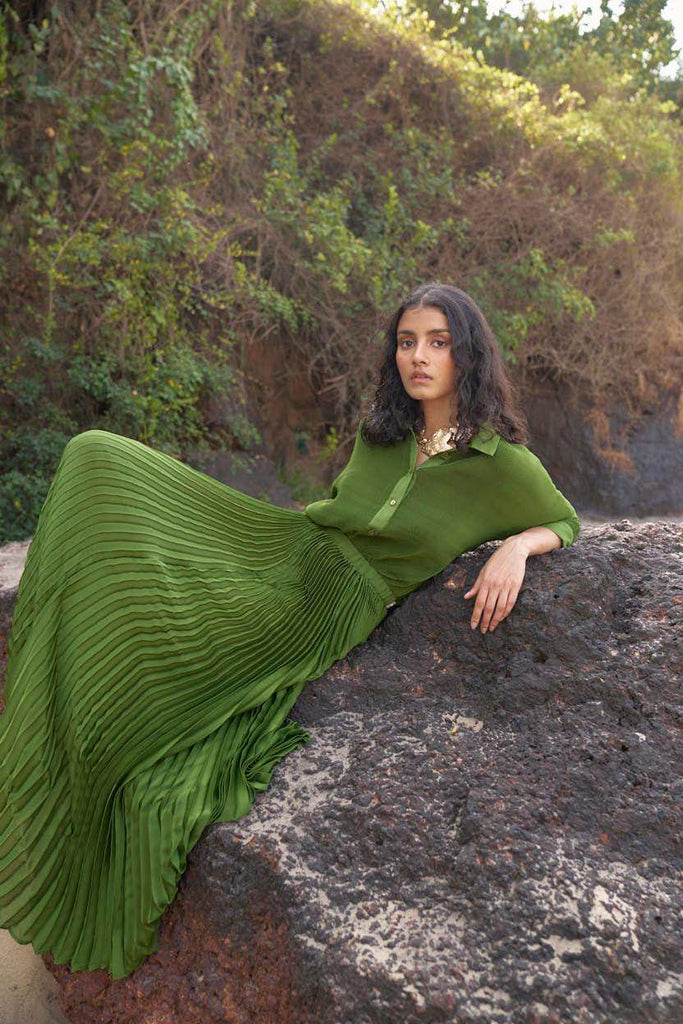 GREEN PLEATED SKIRT - dash and dot dash and dot