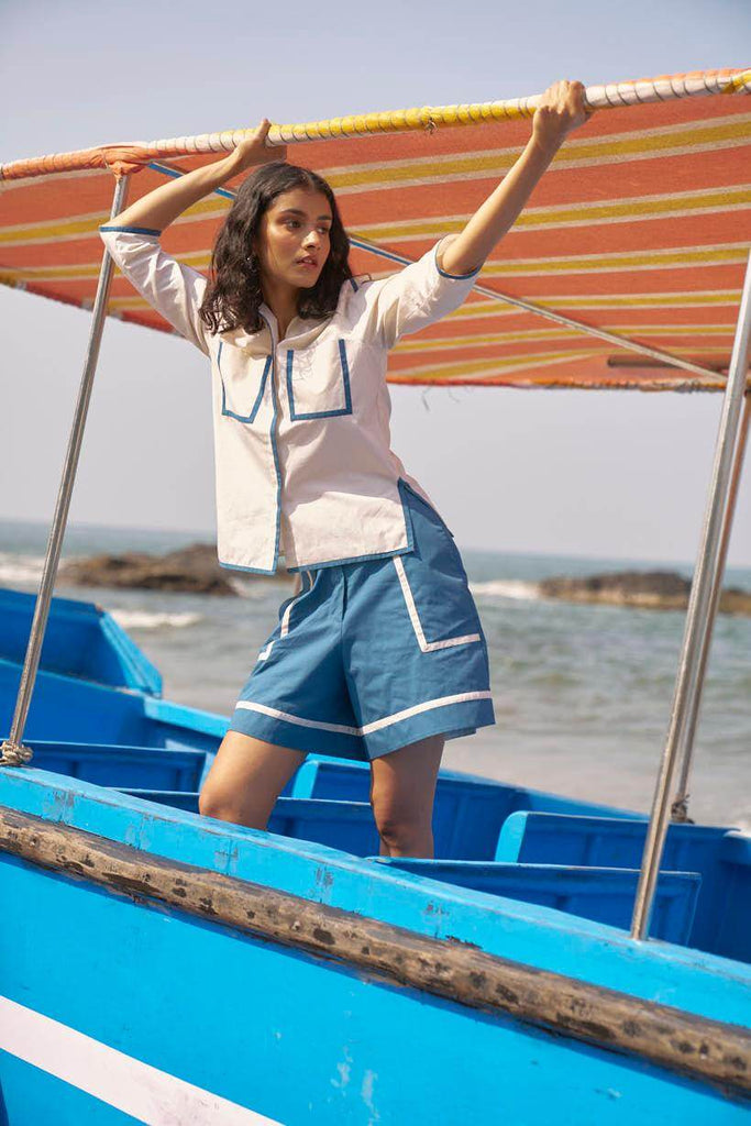 CONTRAST PIPED SET - dash and dot dash and dot