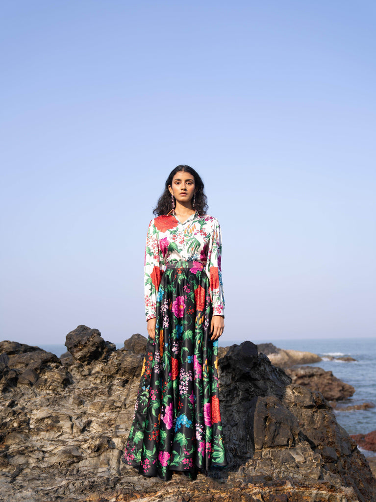 PRINTED BLACK SKIRT - dash and dot dash and dot