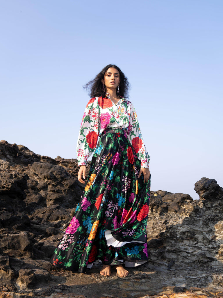 PRINTED BLACK SKIRT - dash and dot dash and dot