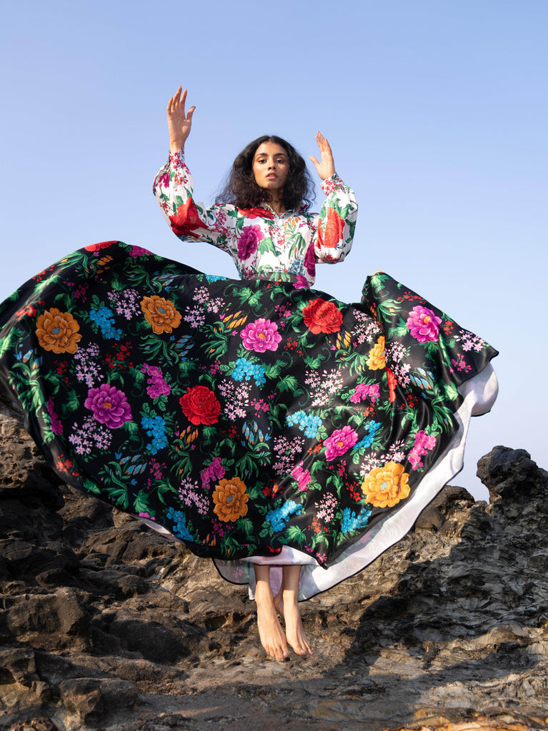 PRINTED BLACK SKIRT - dash and dot dash and dot