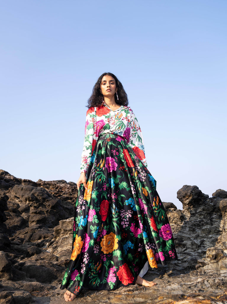 PRINTED BLACK SKIRT - dash and dot dash and dot