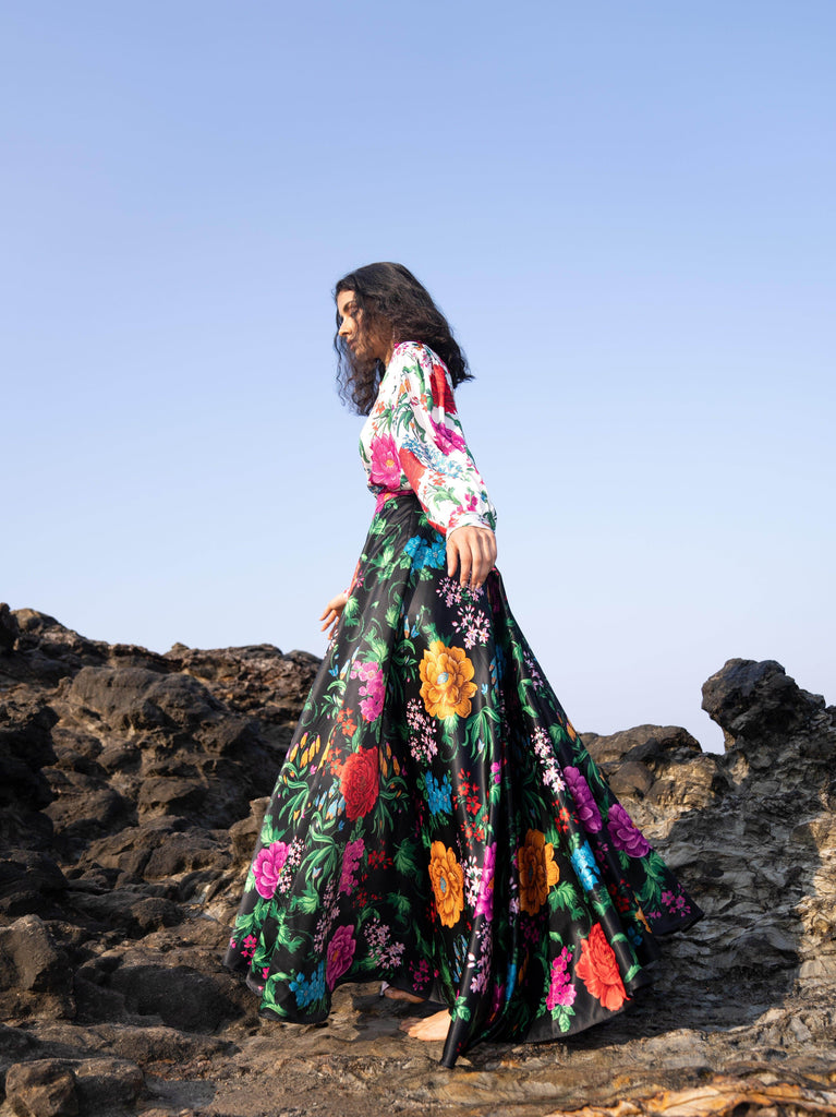 PRINTED BLACK SKIRT - dash and dot dash and dot