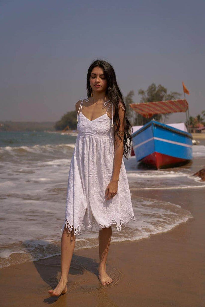 SCALLOPED EMBROIDERED MINI - dash and dot dash and dot