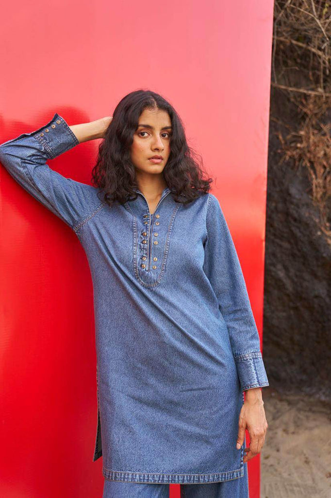 WASHED DENIM LONG TOP - dash and dot dash and dot