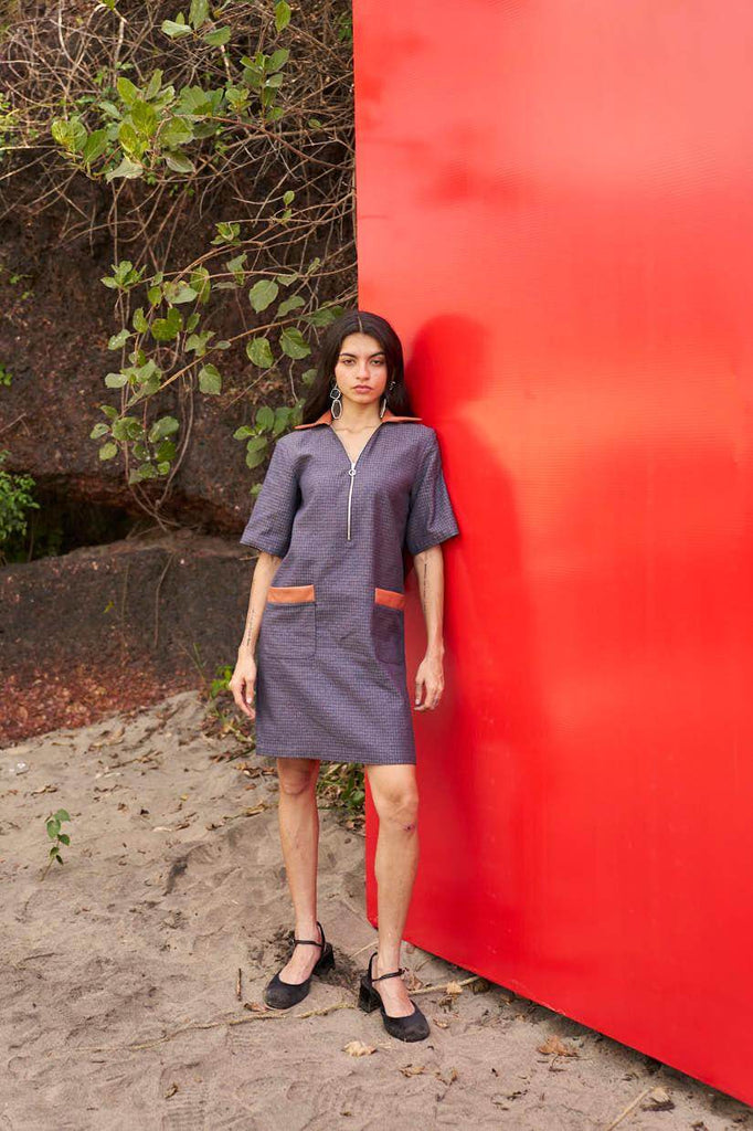 INDIGO JACQUARD MINI - dash and dot dash and dot