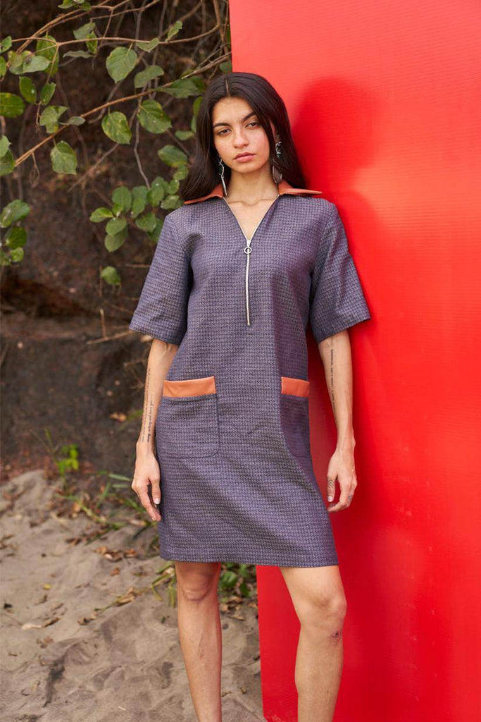 INDIGO JACQUARD MINI - dash and dot dash and dot