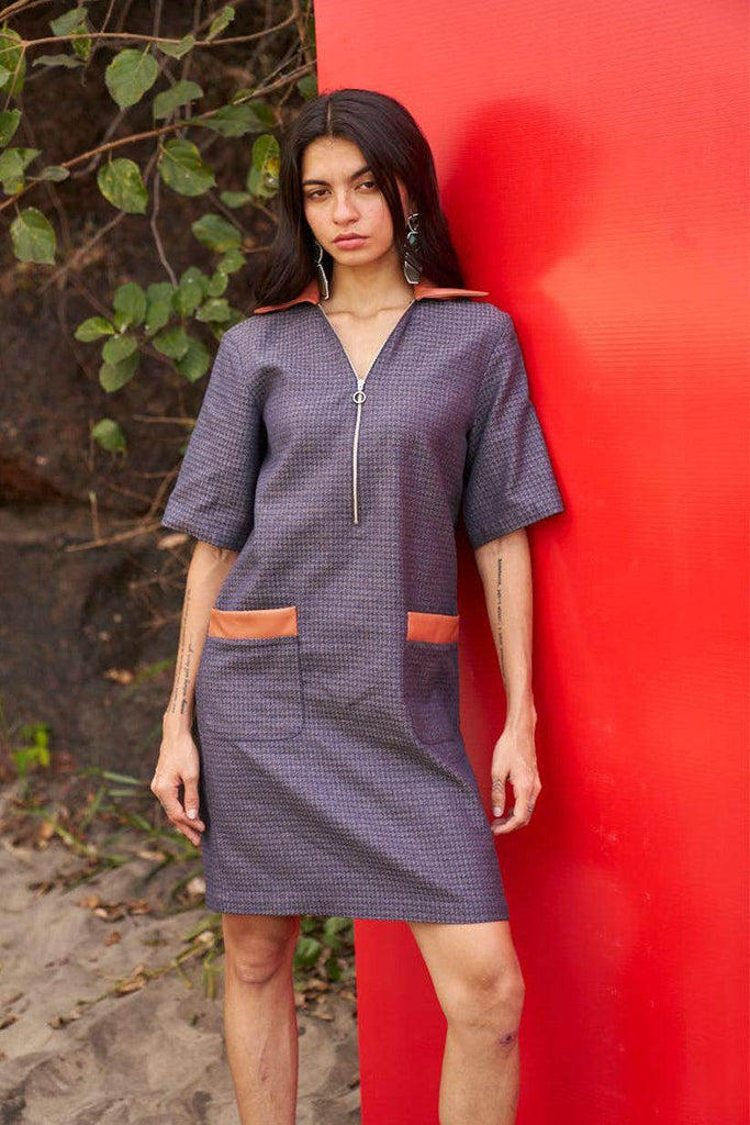 INDIGO JACQUARD MINI - dash and dot dash and dot