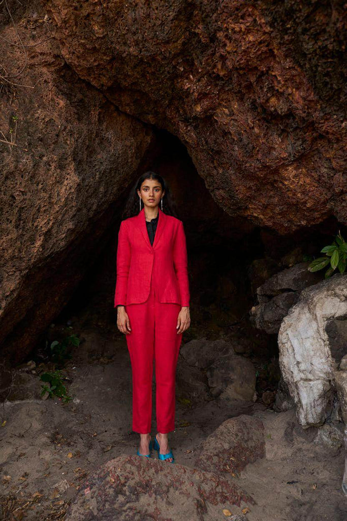 RED LINEN SUIT - dash and dot dash and dot