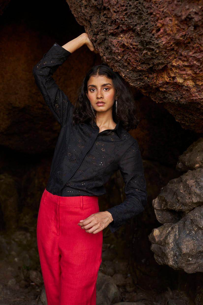 LINEN SCHIFFLI SHIRT - dash and dot