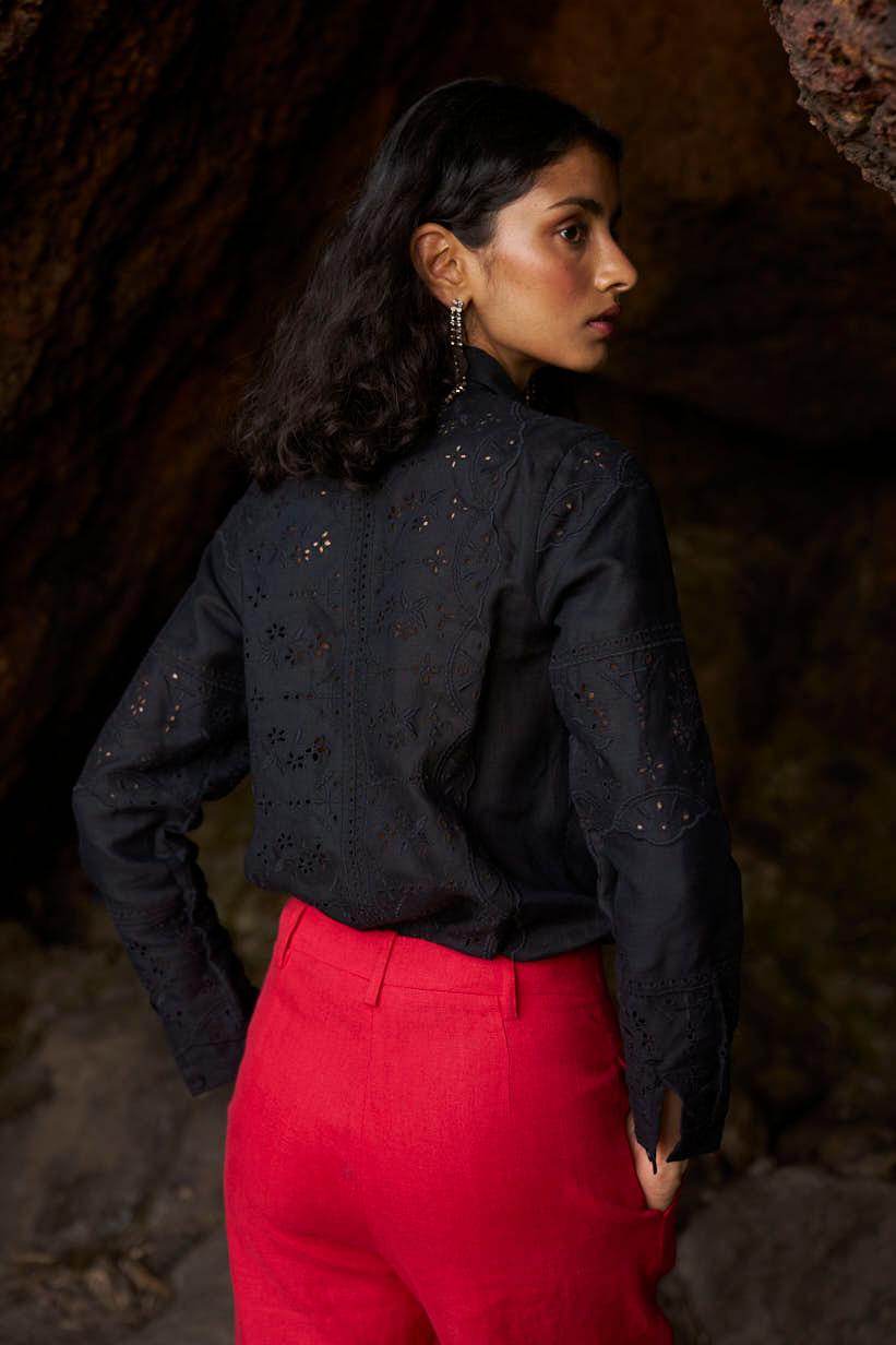 LINEN SCHIFFLI SHIRT - dash and dot
