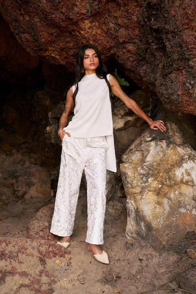 PLEATED HIGH/LOW TOP - dash and dot dash and dot