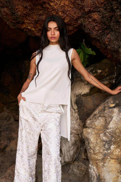 PLEATED HIGH/LOW TOP - dash and dot