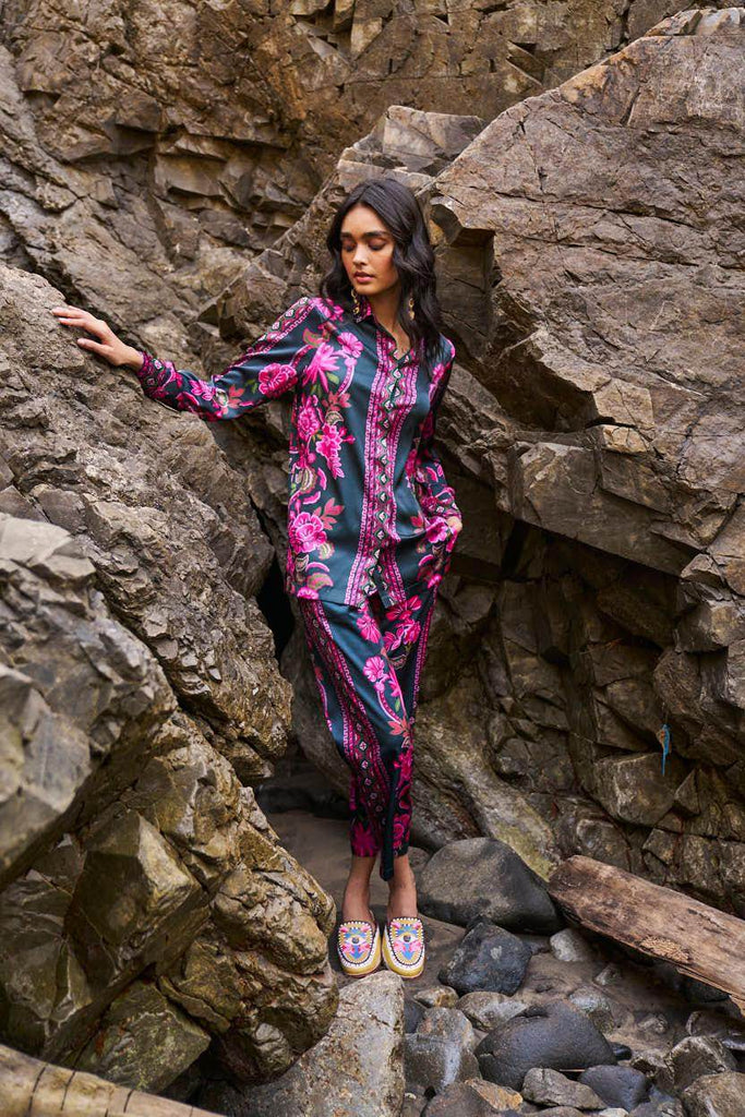 CONTRAST FLORAL SET - dash and dot dash and dot