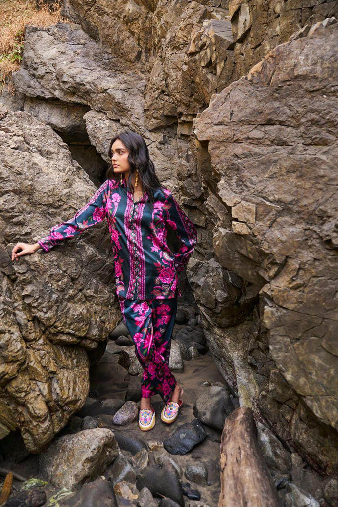 CONTRAST FLORAL SET - dash and dot dash and dot