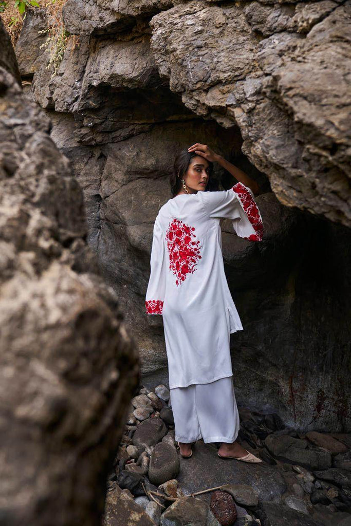 LONGLINE PLACEMENT EMBROIDERED SET - dash and dot dash and dot