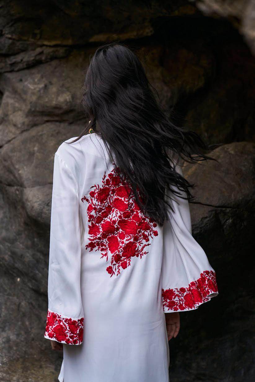 LONGLINE PLACEMENT EMBROIDERED SET - dash and dot