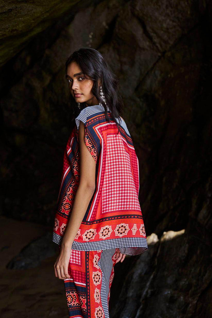 SCARF PRINTED TOP - dash and dot dash and dot