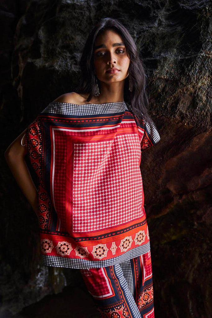 SCARF PRINTED TOP - dash and dot dash and dot