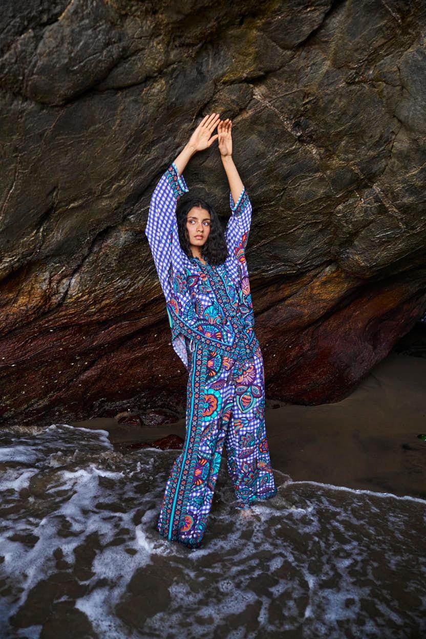 PRINTED CHECK BOXY TOP - dash and dot