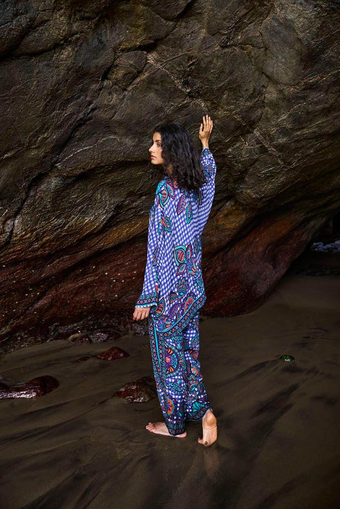 PRINTED CHECK BOXY TOP - dash and dot dash and dot