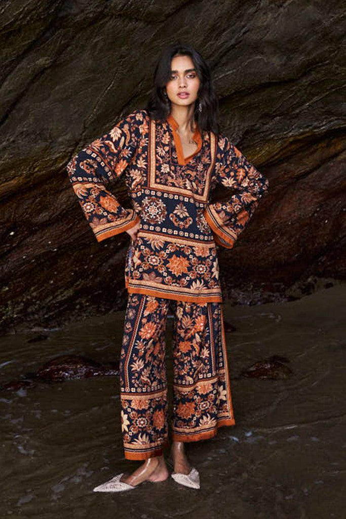 EARTH TONED PRINTED TOP - dash and dot dash and dot