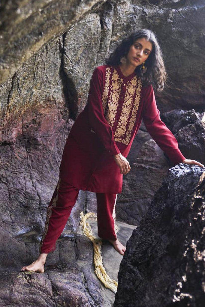 FLORAL EMBROIDERED PANT SET - dash and dot dash and dot