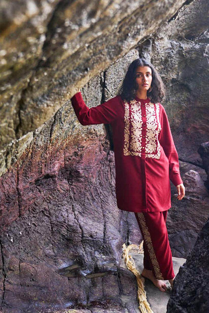 FLORAL EMBROIDERED PANT SET - dash and dot dash and dot