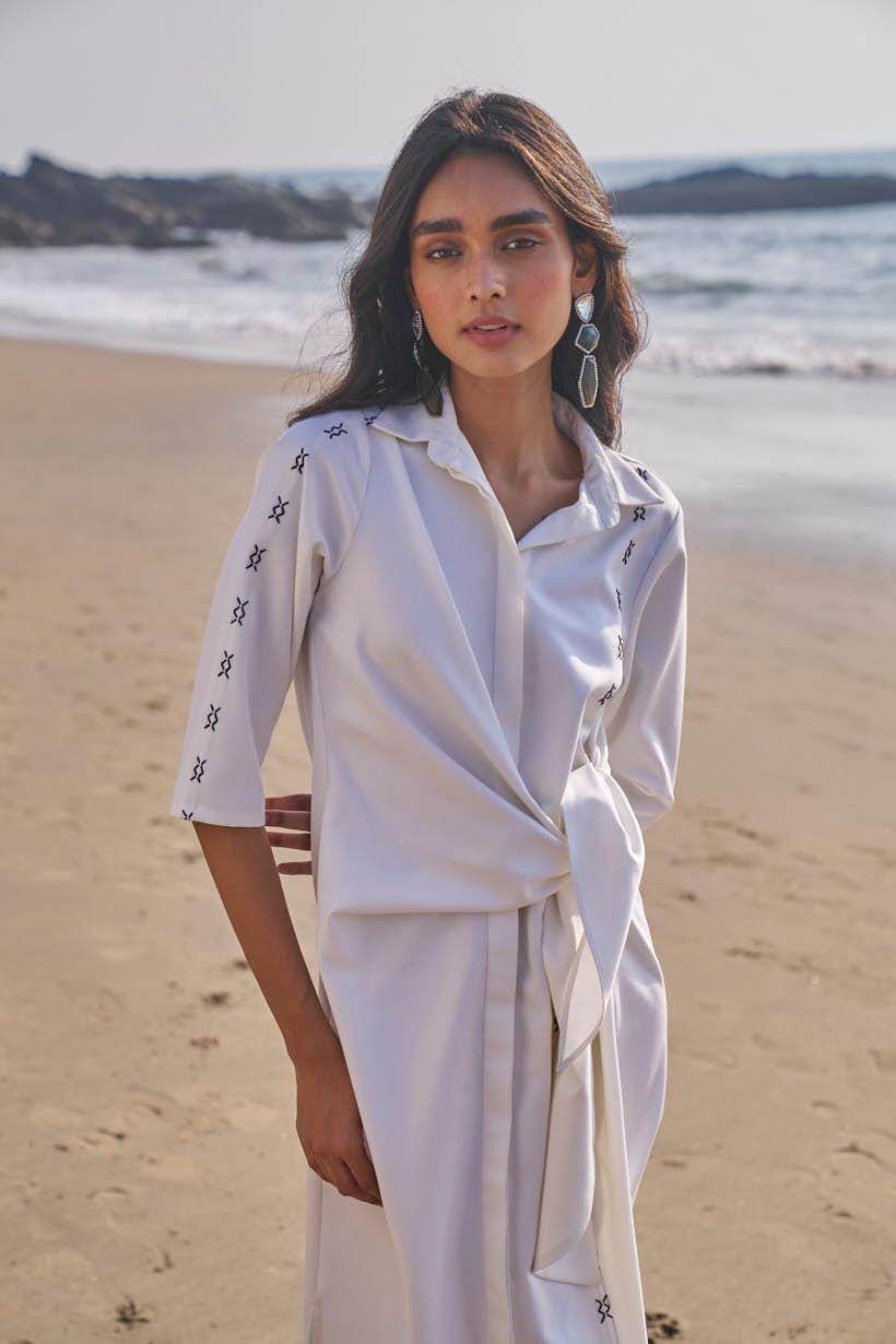 SIDE TIE CROSS STITCHED SHIRT DRESS - dash and dot