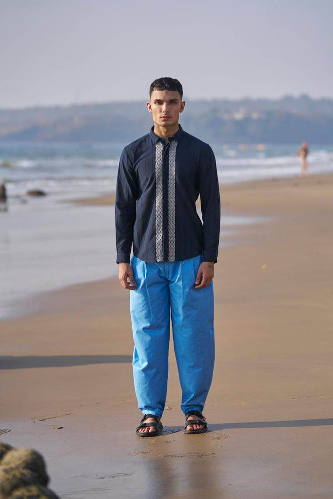 FRONT & BACK BORDER SHIRT - dash and dot dash and dot