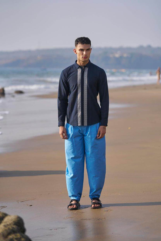 FRONT & BACK BORDER SHIRT - dash and dot dash and dot