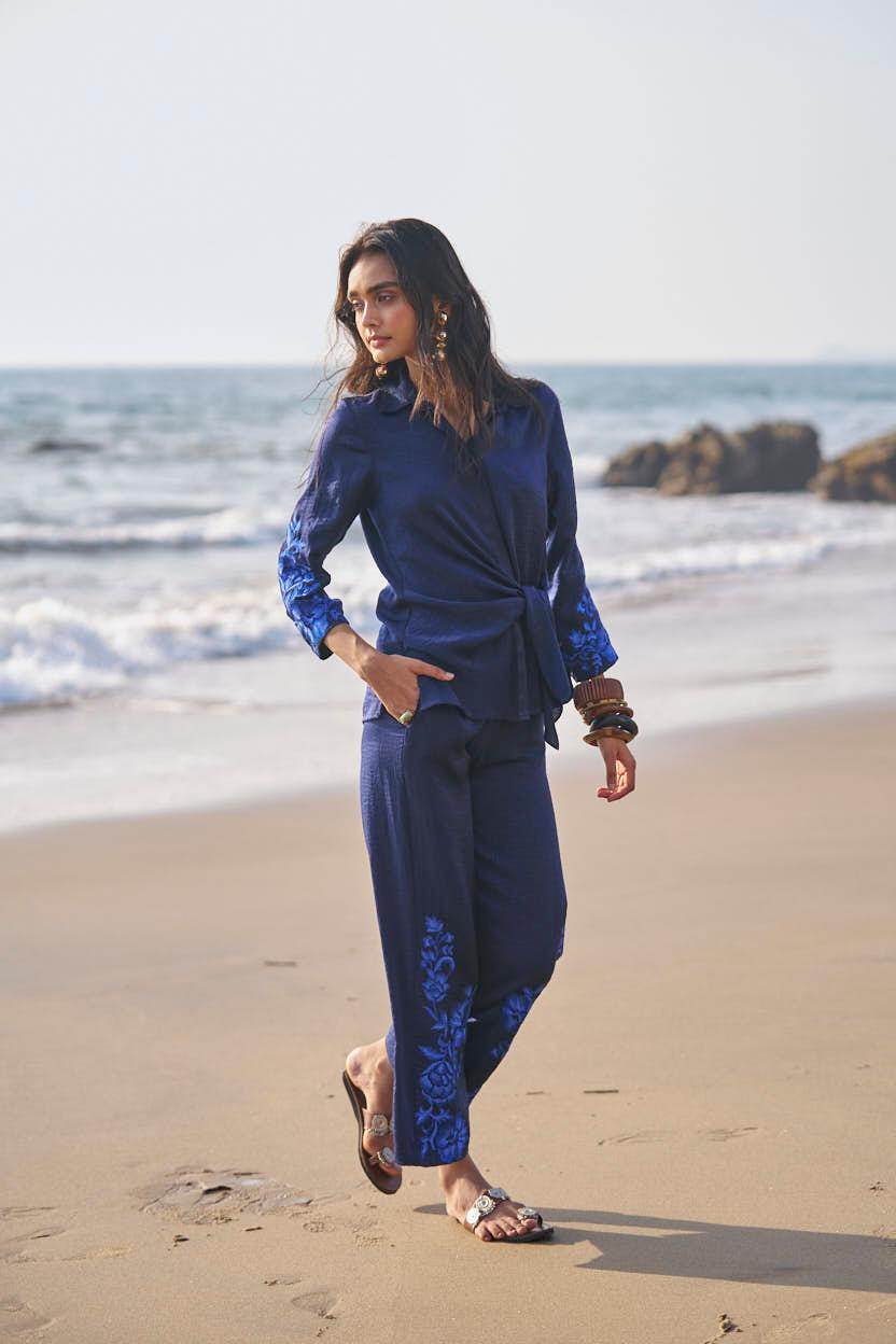 SIDE TIE EMBROIDERED CUFF SHIRT - dash and dot