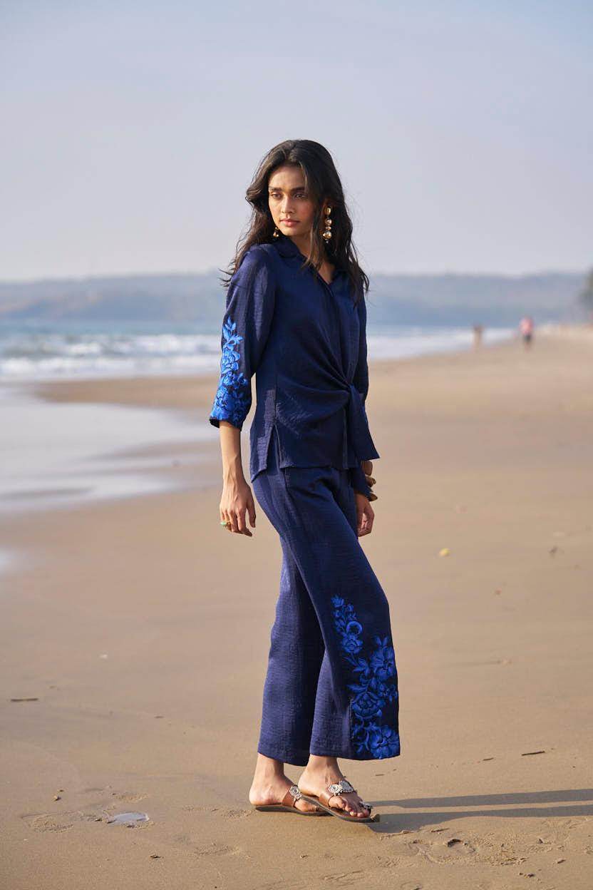 SIDE TIE EMBROIDERED CUFF SHIRT - dash and dot