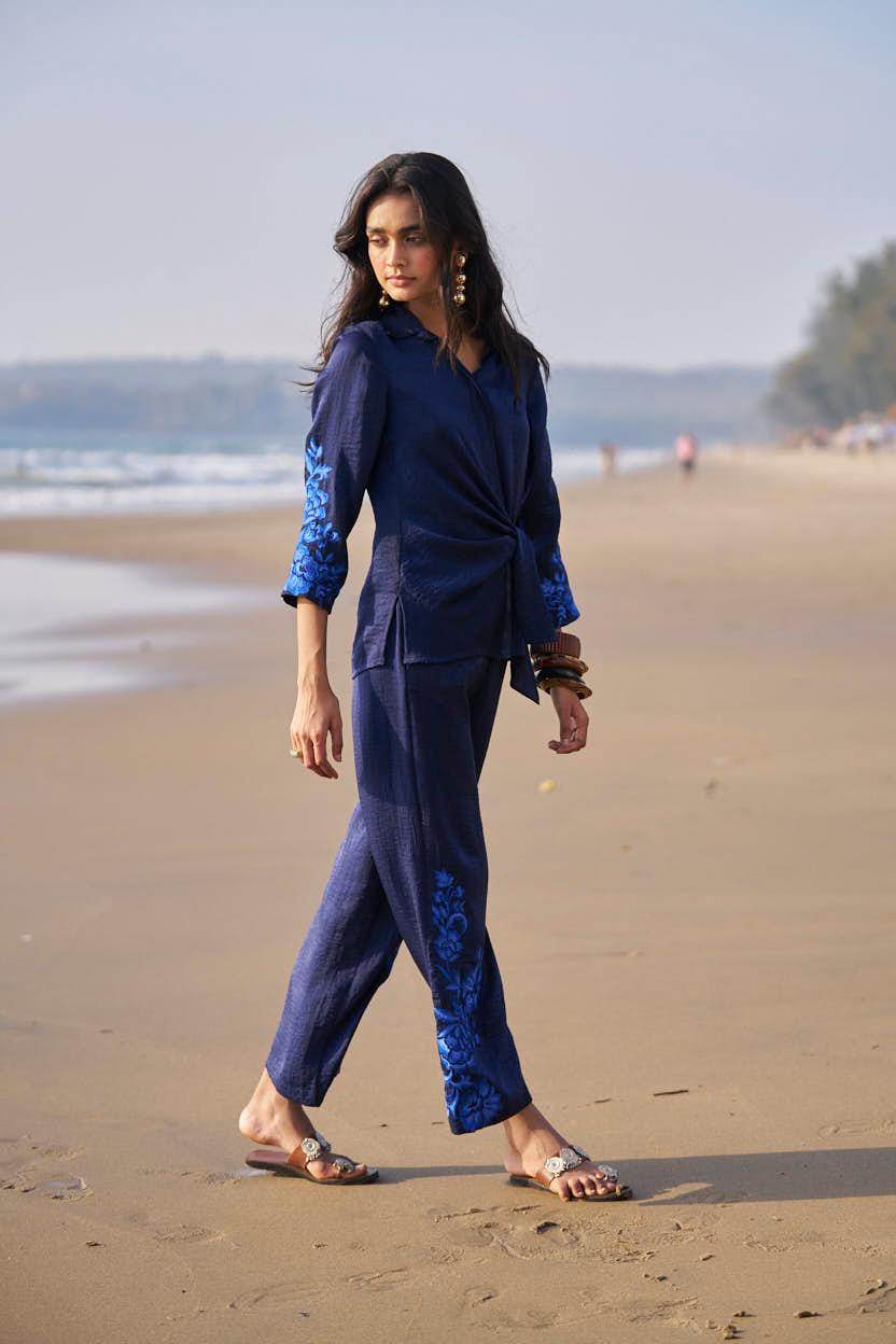 SIDE TIE EMBROIDERED CUFF SHIRT - dash and dot