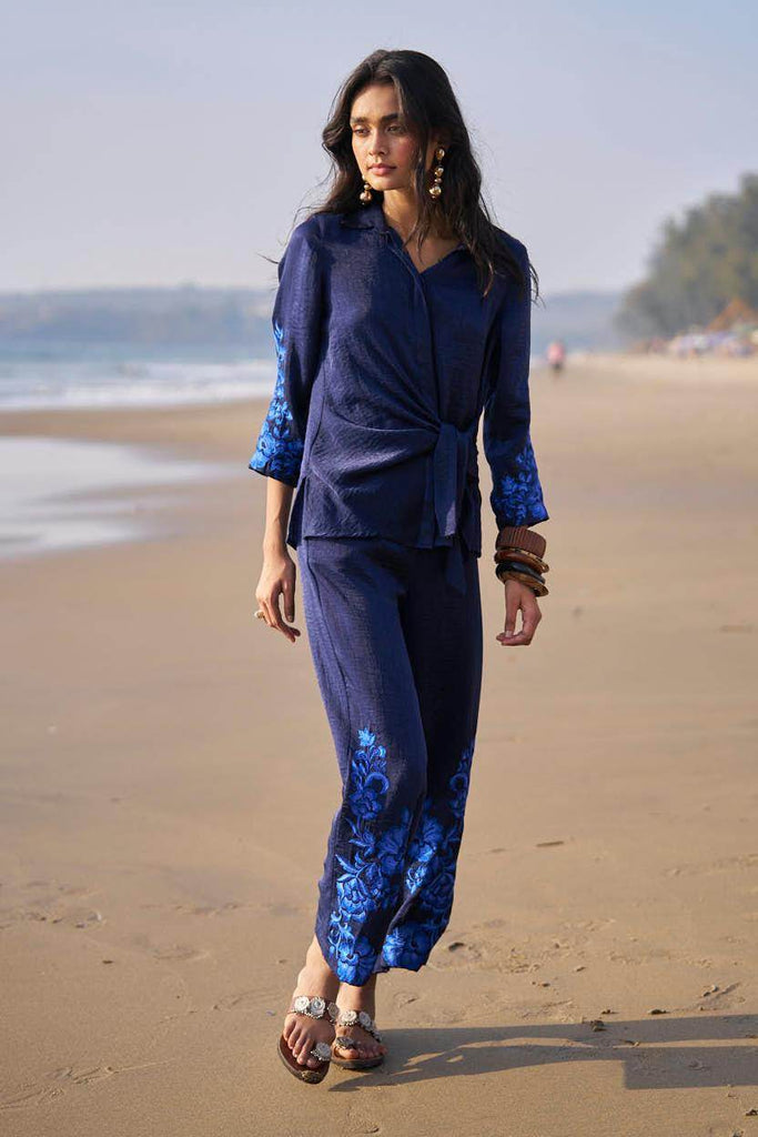 SIDE TIE EMBROIDERED CUFF SET - dash and dot dash and dot