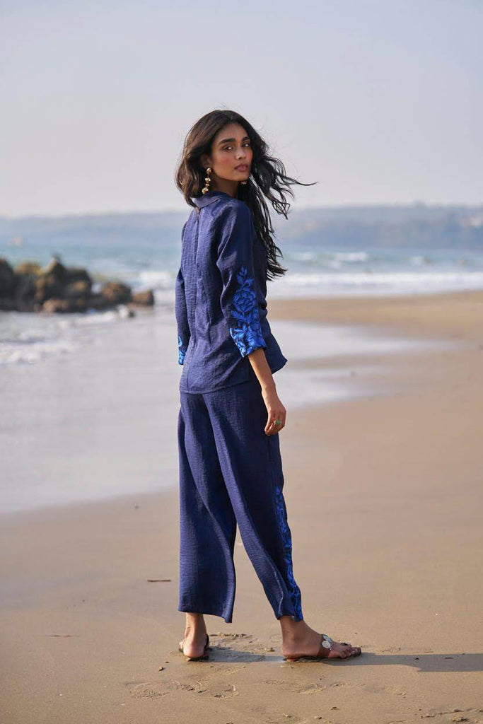 SIDE TIE EMBROIDERED CUFF SET - dash and dot dash and dot