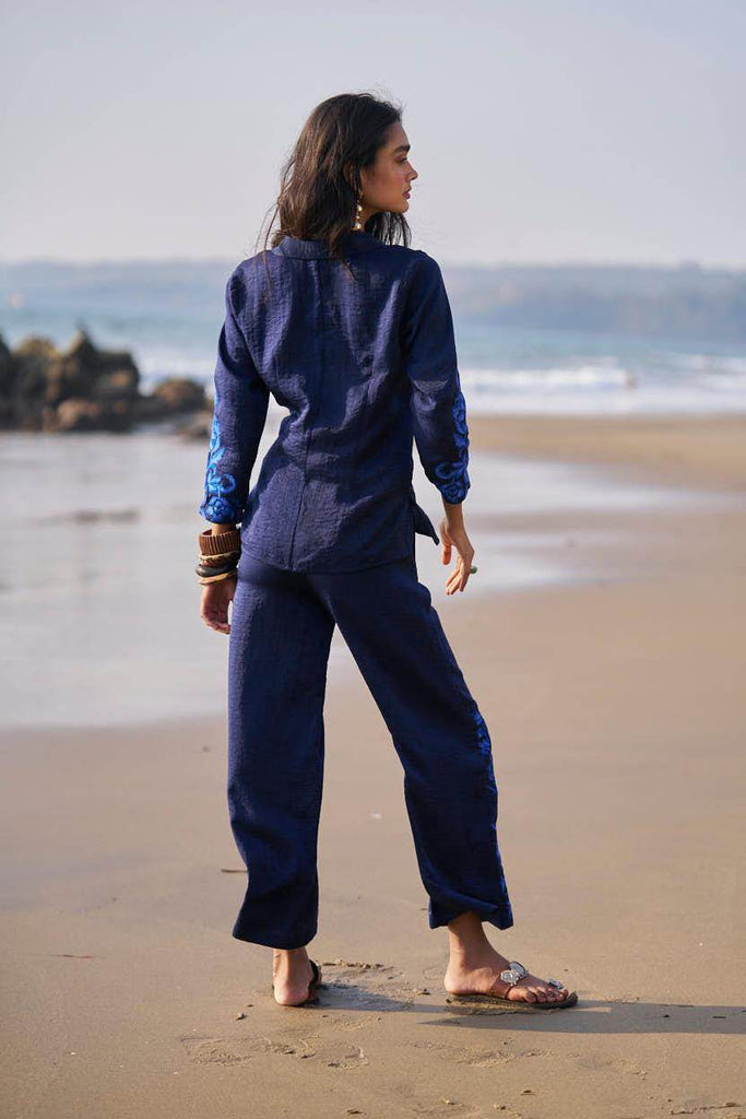 SIDE TIE EMBROIDERED CUFF SET - dash and dot dash and dot