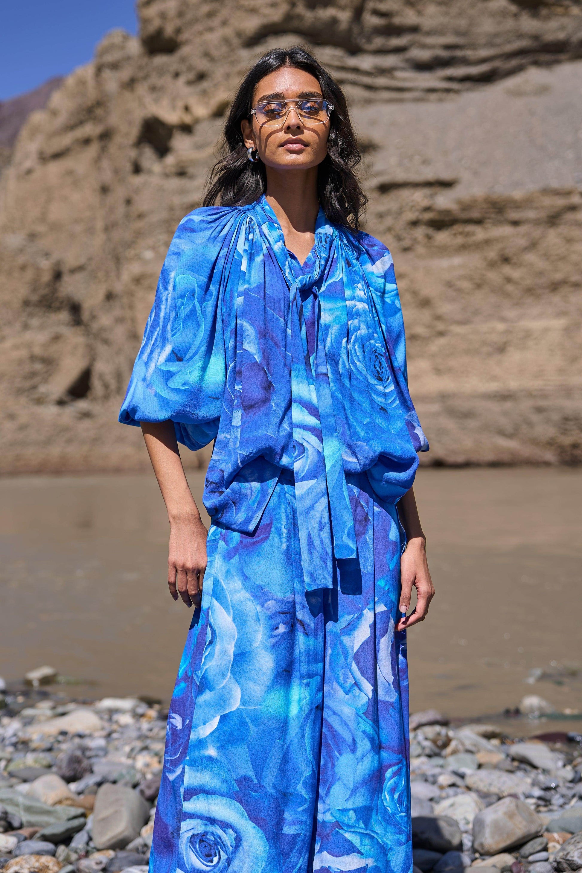 NECK TIE FLORAL TOP - dash and dot