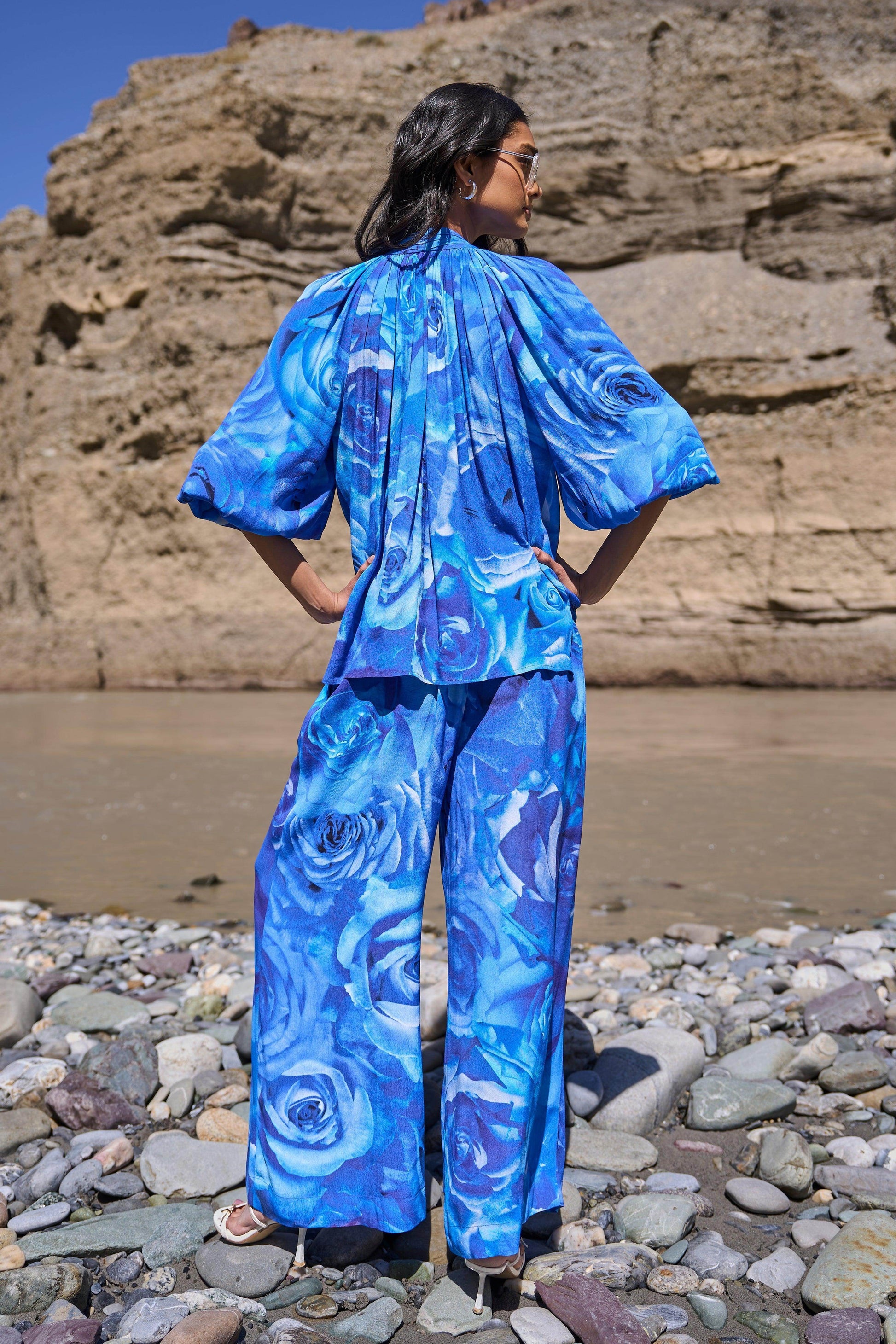 FLORAL FLARED PANT - dash and dot