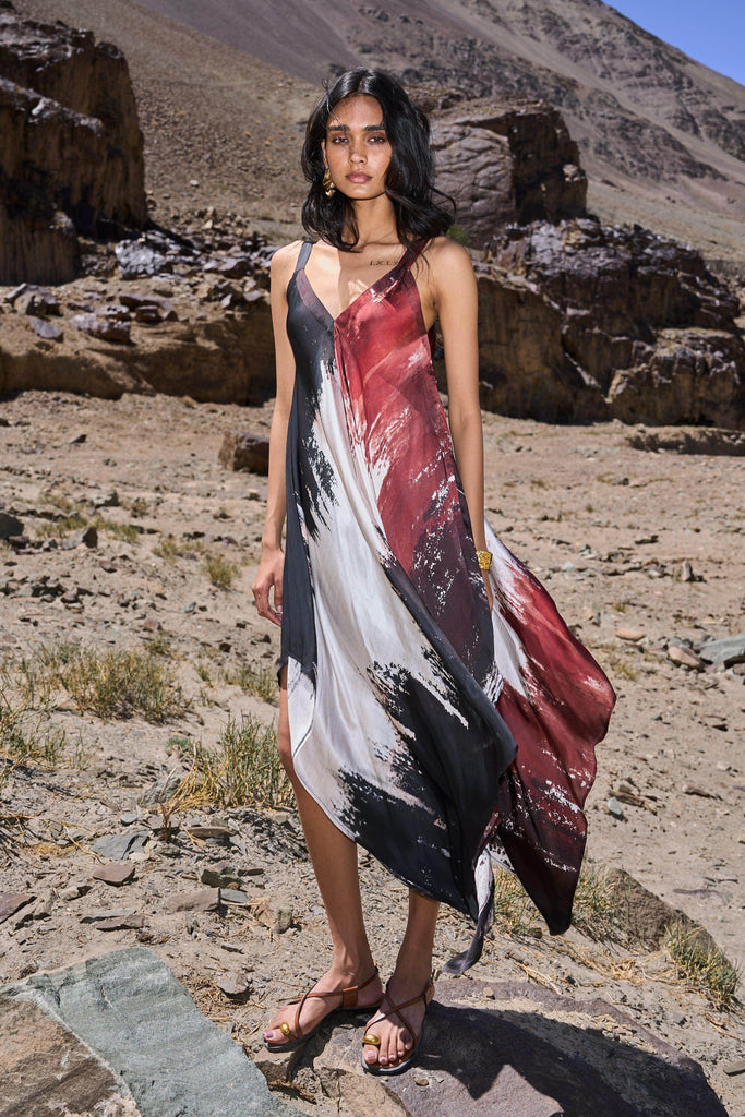 BRUSHSTROKE FLOWING DRESS - dash and dot dash and dot