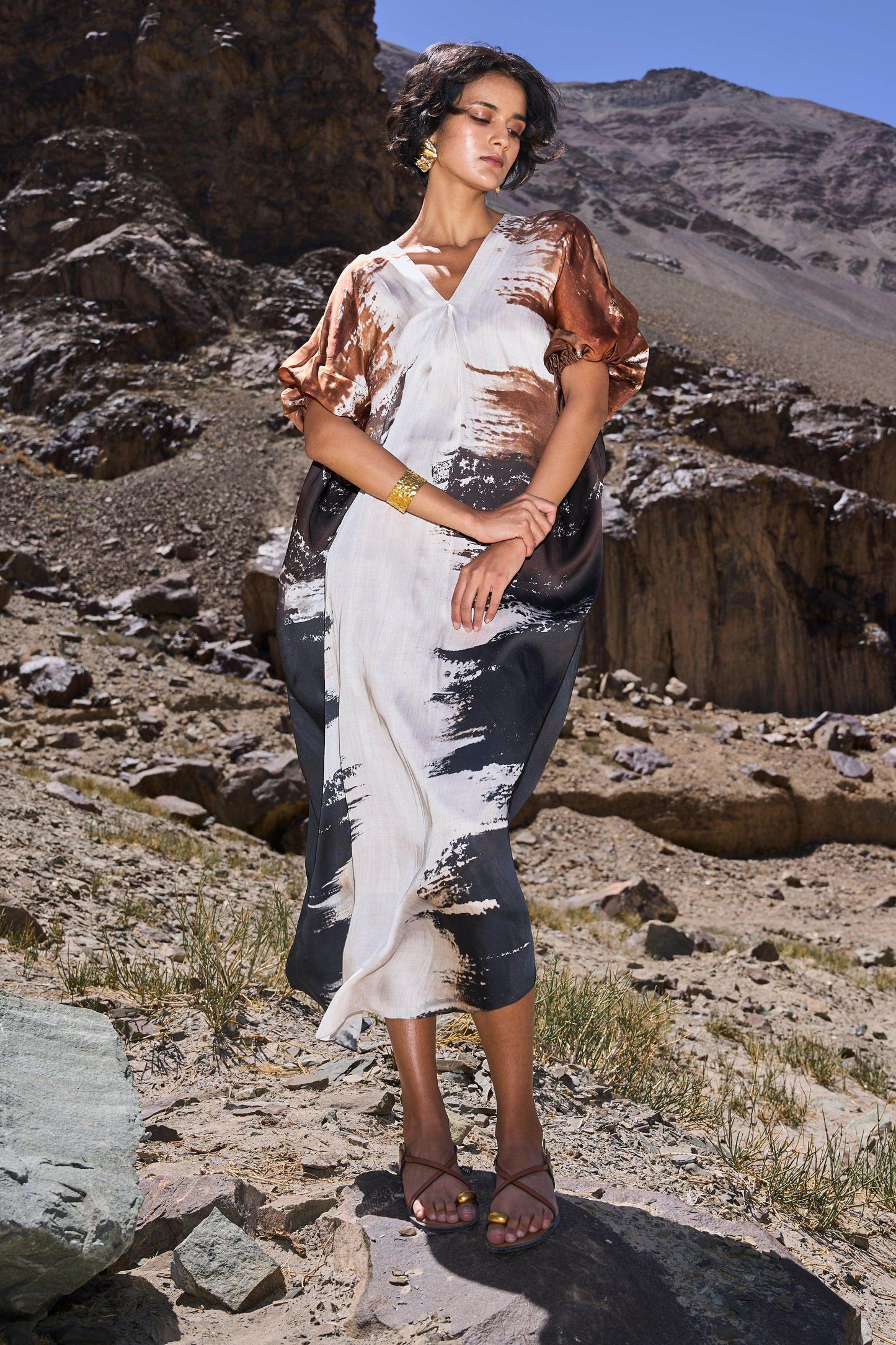 BRUSHSTROKE KAFTAN DRESS - dash and dot